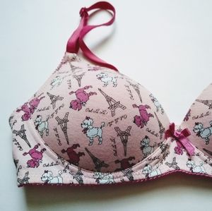 NEW Girls Lightly Lined Wireless Bra, 36A